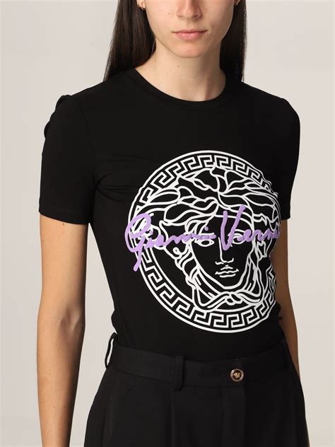 versace t shirt waschen|Versace t shirt women's.